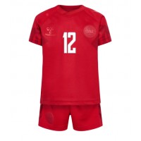 Billiga Danmark Kasper Dolberg #12 Barnkläder Hemma fotbollskläder till baby VM 2022 Kortärmad (+ Korta byxor)